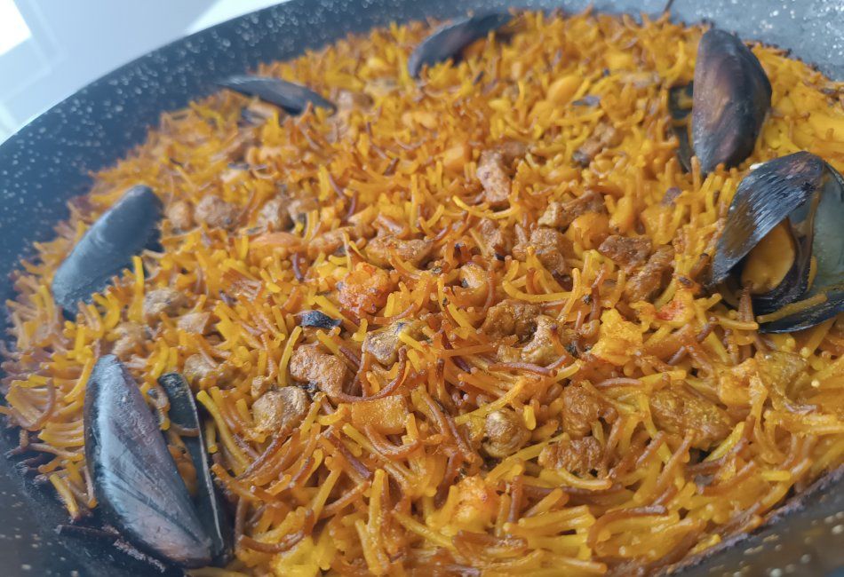 Paellas para llevar en Peñíscola y alrededores. Fideuá.