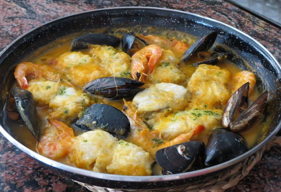 Paellas para llevar en Peñíscola y disfrutar en casa. Rape a la marinera.