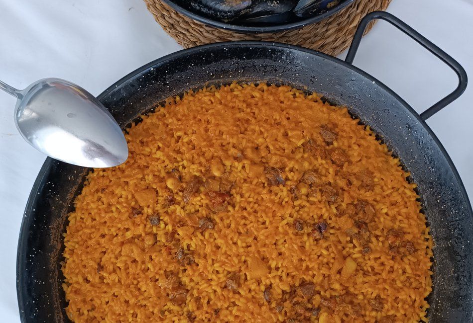 Paellas valencianas para llevar en Peñíscola. Arroz del chef.