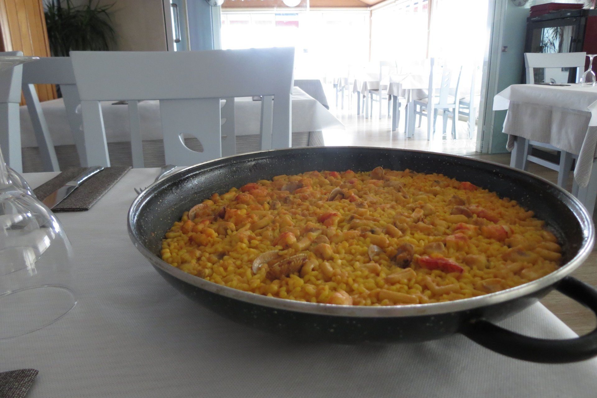 Restaurante con paellas para llevar en Peñíscola. Arroz del chef.